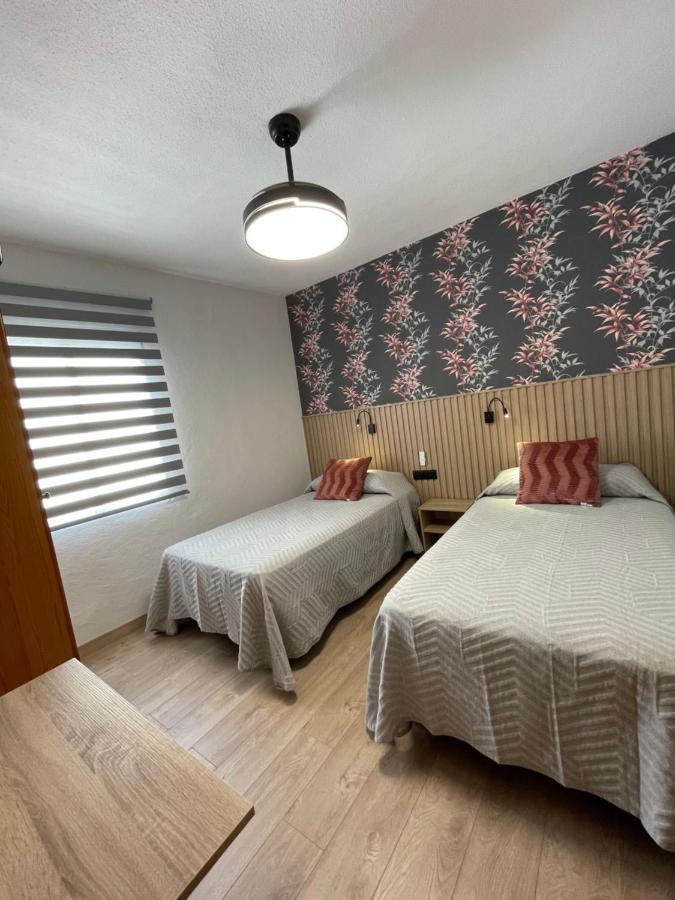 Hostal Calderon De La Barca Zalamea de la Serena Buitenkant foto